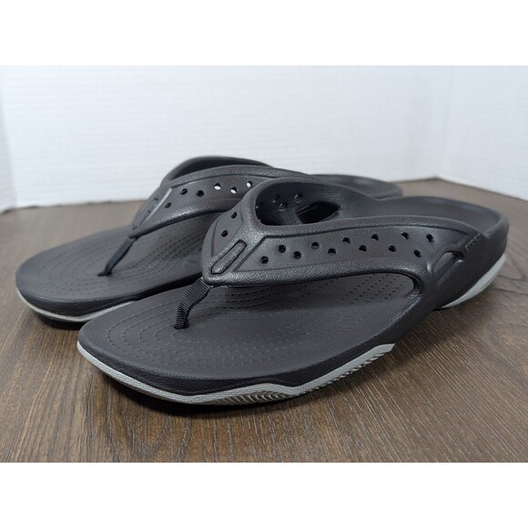 Crocs Swiftwater Flip Flops Mens 12 Black Comfort Waterproof Sandals 204961 - Picture 1 of 14